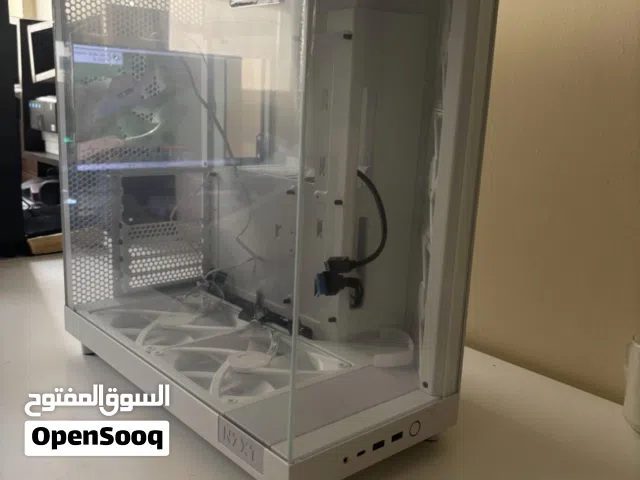 NZXT H6 Flow with 5 RGB NZXT Fans and 1 Asus