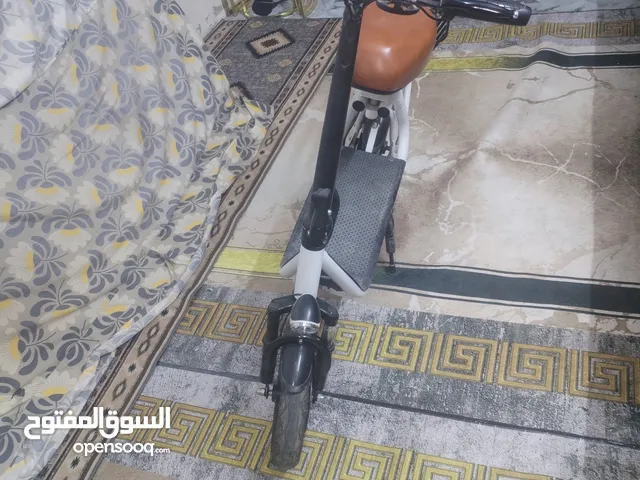 سكوتر سريع او نضيف او لا توجد فيه اي مشاكل