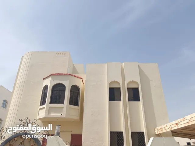 170 m2 4 Bedrooms Apartments for Rent in Muscat Al Khoud