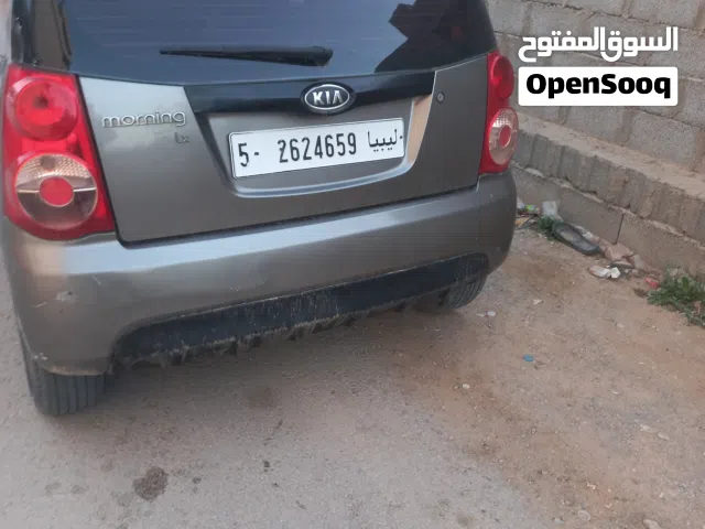 كيا  مورنق 2010