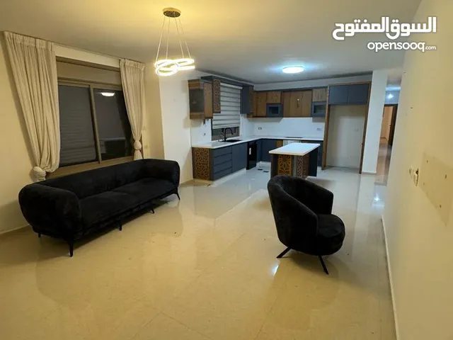 شقة واسعة للإيجار – الشرفة  قرب نادي بال فيت وملحمة الأمير