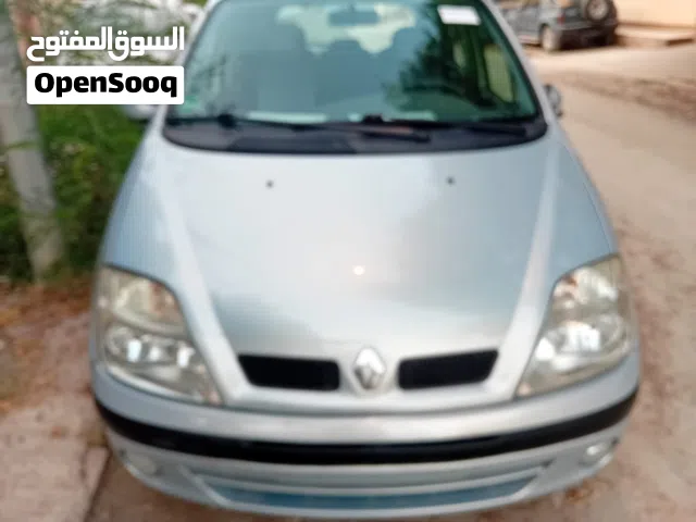 2010 Renault Duster PE
