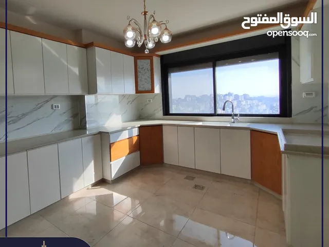 170 m2 3 Bedrooms Apartments for Sale in Ramallah and Al-Bireh Al Tahta