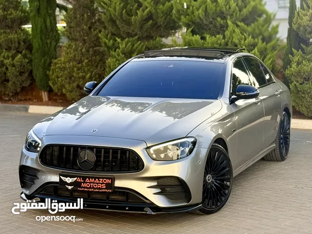Mercedes - Benz e300