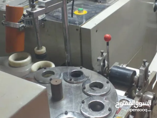 ماكينة صناعة كاسات الكرتون