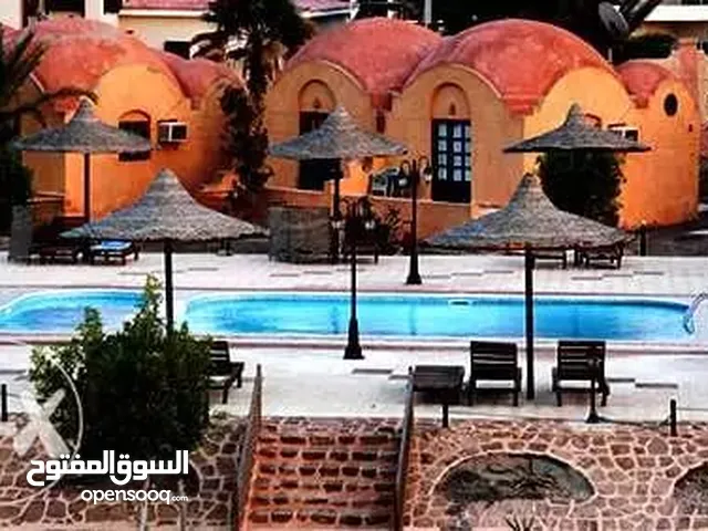 قريه سياحيه للبيع في مرسي علم يوجد ايضا ارض للبيع
