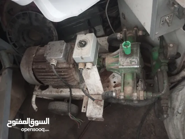 مظخة غسيل السيارات لللبيع