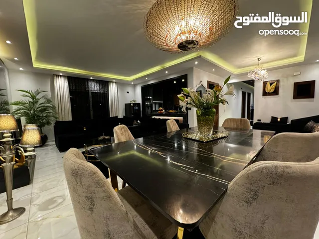 175 m2 3 Bedrooms Apartments for Sale in Cairo Fifth Settlement