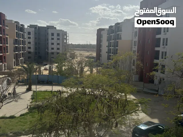 160 m2 3 Bedrooms Apartments for Sale in Giza 6th of October