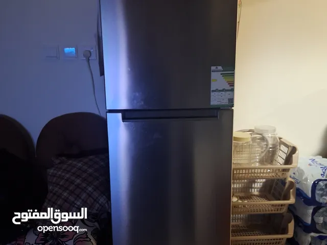 تلاجة وفرن ودواليب ودلاب وغسالة