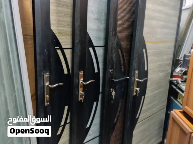 أبواب حديد حشوه صولد المنيوم قياس متر في مترين شغل ممتاز وحديد دقيل موجود عدة موديلات