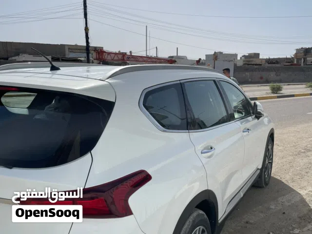 2019 هيونداي سنتافي Standard