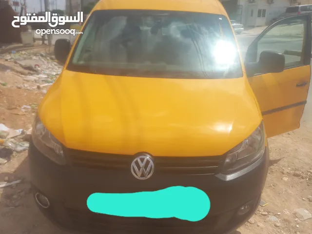 فولكس فاجن كادي