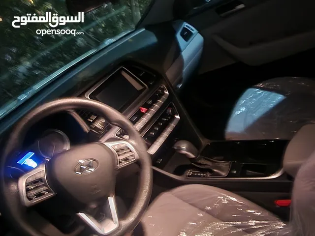 Hyundai Sonata 2019 in Abu Dhabi