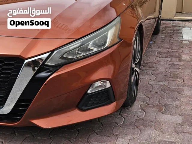 2019 Nissan Altima SR