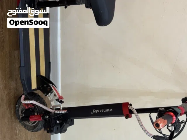 سكوتر مع الشاحن الاصلي