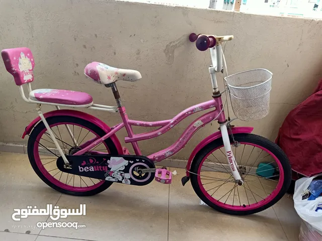 دراجه هوائيه بحاله ممتازه للبيع سيكل مقاس 20 في عجمان