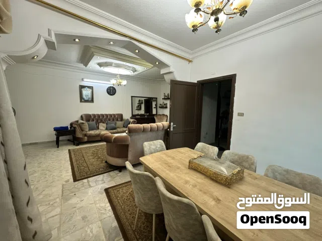 شقة مفروشة شبه ارضية في تلاع العلي للايجار من لمالك مباشر اسبوعي يومي  متوفر ب لجاردنز 2 نوم350 شهري