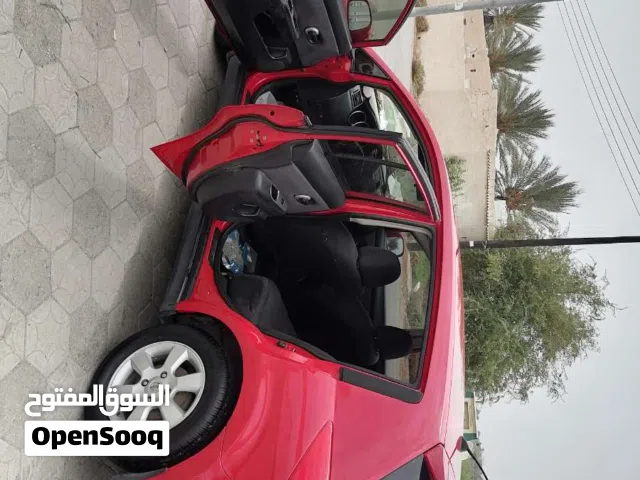 نيسان فيرسا 2009 هاتشباك مرخصة بحالة ممتازة