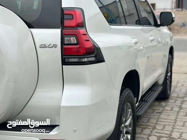 Toyota Prado 2019 in Dubai