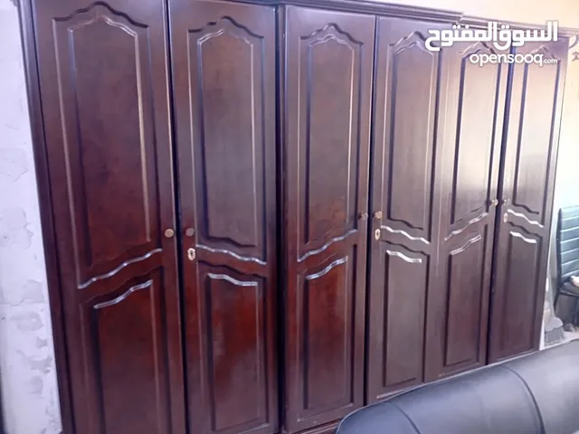 خزانة ملابس 6 ابواب خشب لاتيه بحال ممتازه جدا
