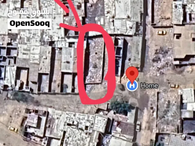أرض الي بيع 200متر تكدر تشتري 100متر منها او كلها  الموقع بغداد المشتل نهاية شارع المدارس  (بل معس