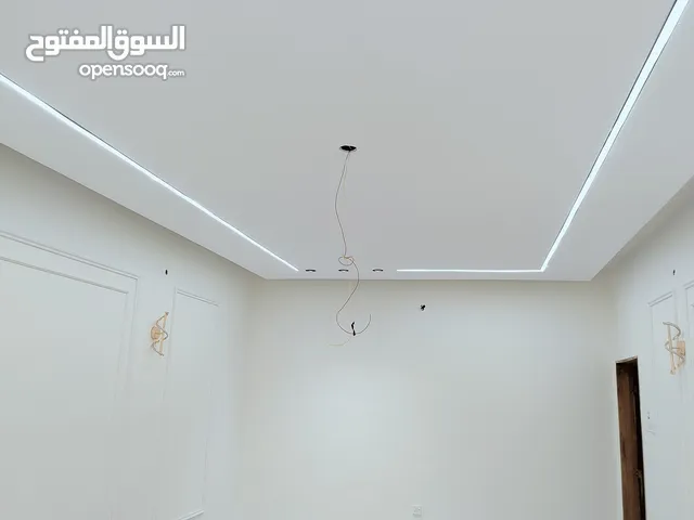 200 m2 4 Bedrooms Townhouse for Rent in Basra Mnawi Basha
