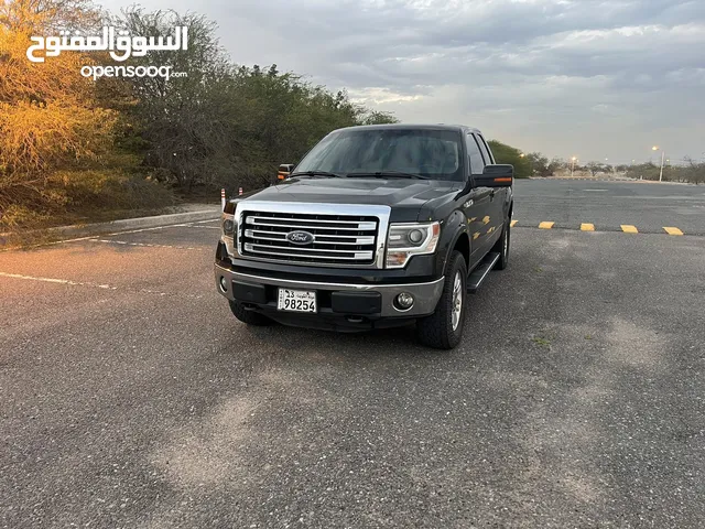 Ford F-150 Lariat in Kuwait City