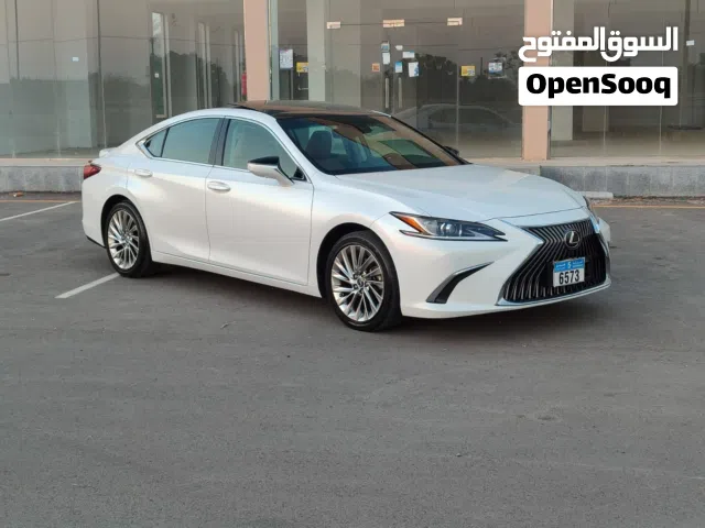 Used Lexus ES in Al Batinah