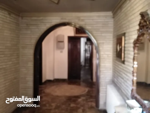 1600 m2 More than 6 bedrooms Villa for Sale in Amman Shmaisani