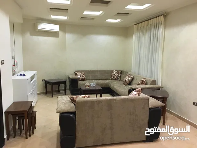 240m2 3 Bedrooms Apartments for Rent in Amman Al Rabiah