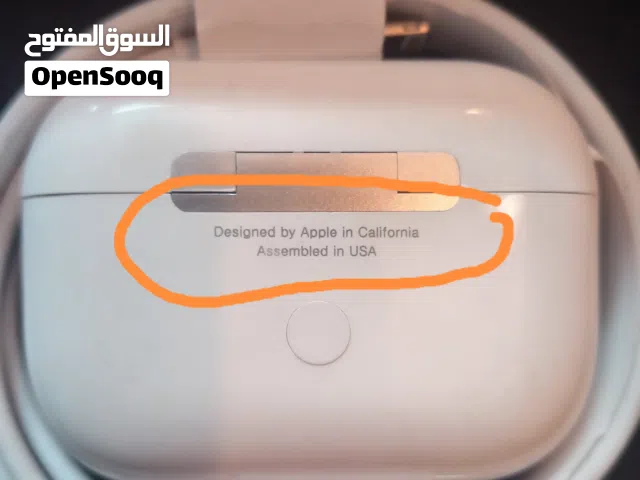 السلام عليكم للبيع وارد الخارج ايربودز كوبي ابل برو جديده فتح جمارك فقط