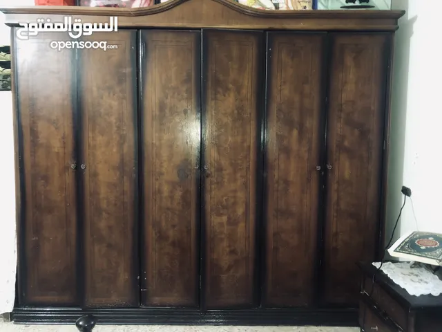 غرفة نوم خشب بني للبيع