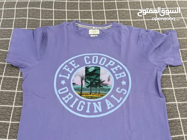 تيشيرت بنفسجي مستعمل مقاس M