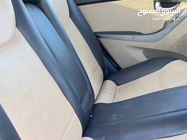 Used Hyundai Elantra in Amman