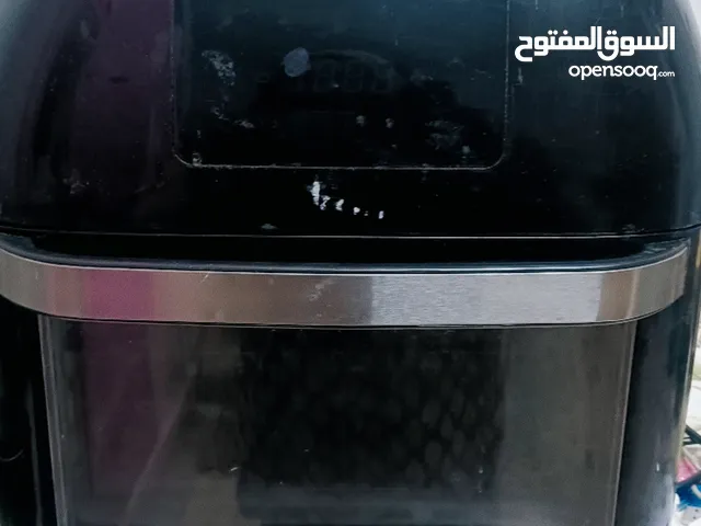 "Microwave Magic – Ready for Its Next Home!"