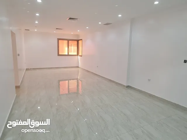 For Rent: Apartment in Hatin Area