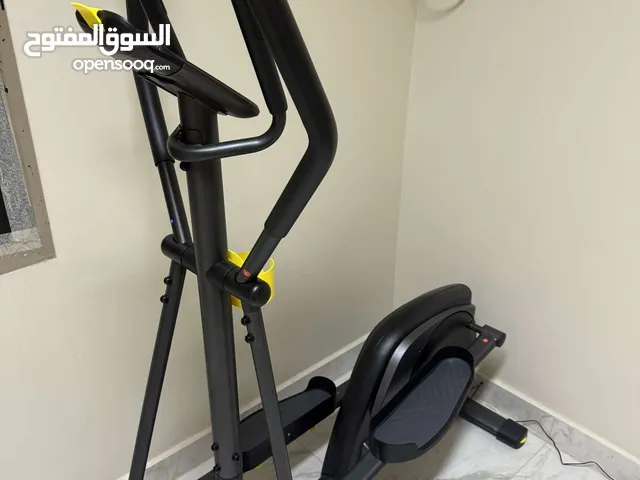 للبيع جهاز رياضي نظيف استعمال شهرين و عليه ضمان