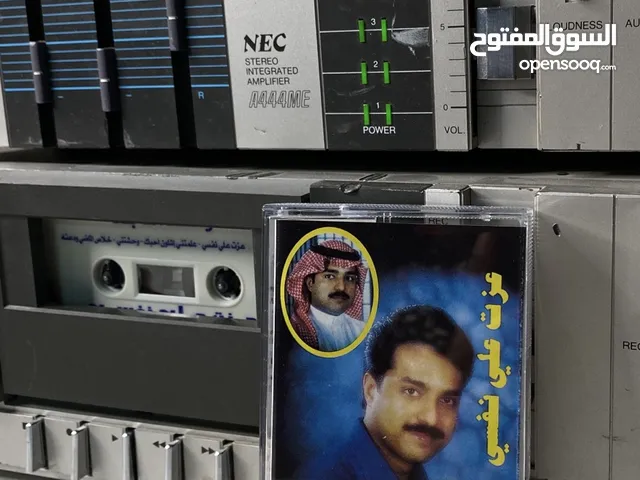 للبيع مسجل قديم شغال