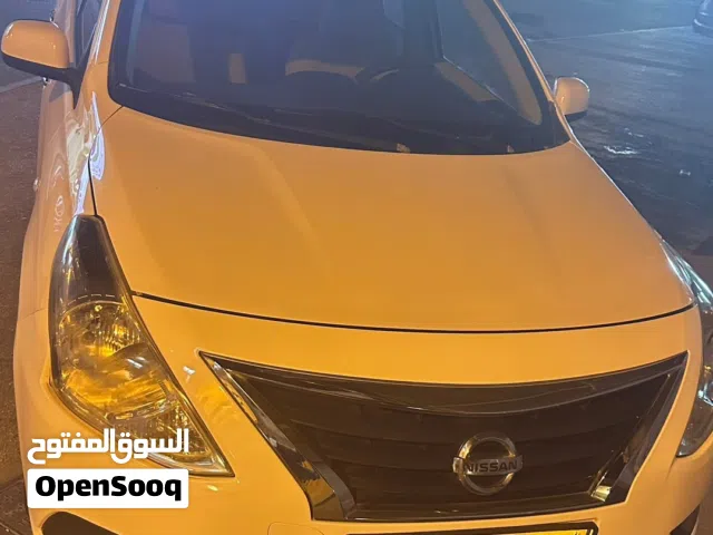 2018 نيسان صني Standard