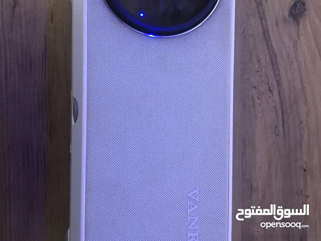 داتا شو جهاز كلش نضيف و HD 150بوصه شاشته جبيره 