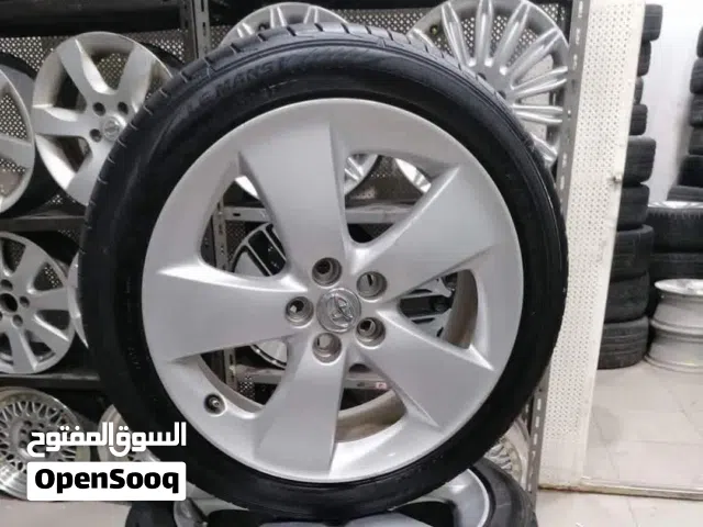 للبدل جنط 17 تويوتا  بريوس اوروبي للبدل على جنط 16 مع دفع فرقية 4 حبات او 15