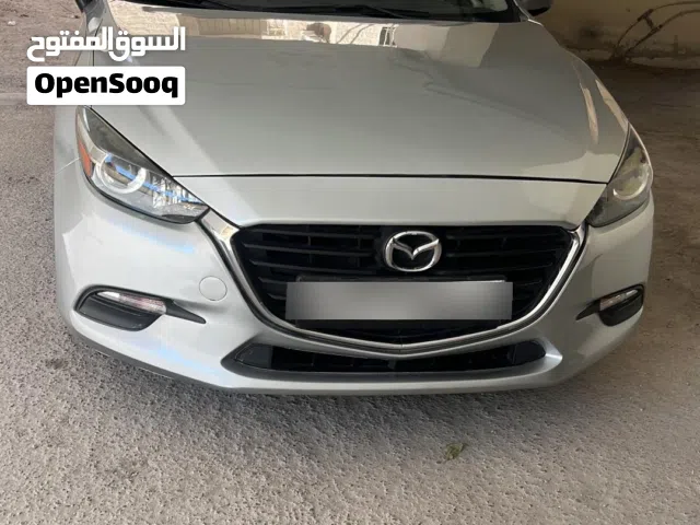 2019 مازدا 3 Standard