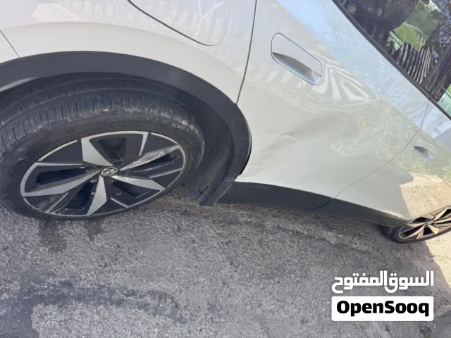 باب 4.id خلفي يمين للبيع