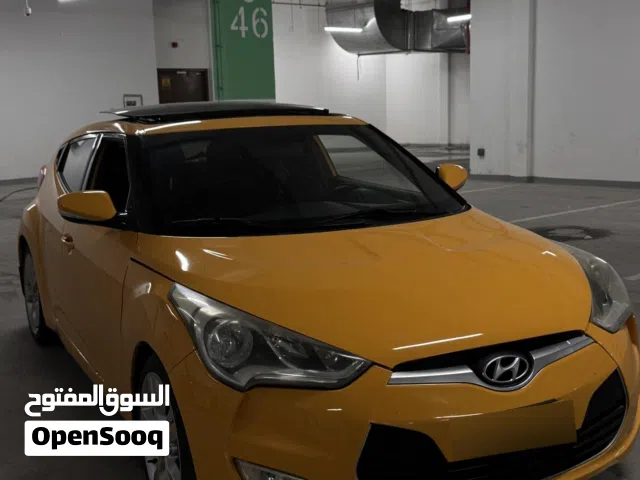 2016 هيونداي فوليستر Standard
