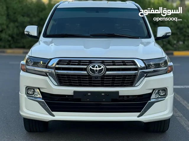 Used Toyota Land Cruiser in Um Al Quwain