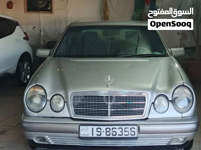 1996 Mercedes Benz E-Class E 200