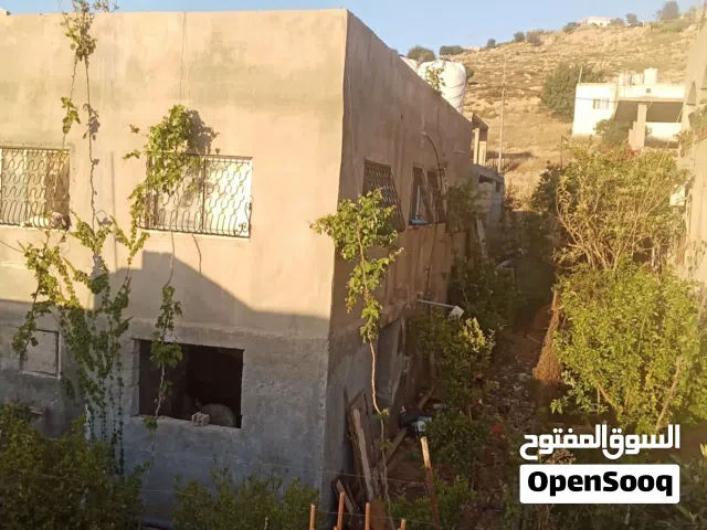 200 m2 3 Bedrooms Townhouse for Sale in Ajloun Other