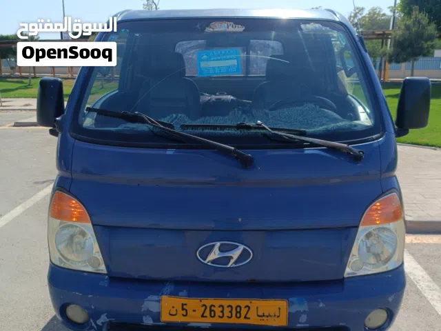 2004 Hyundai H 100