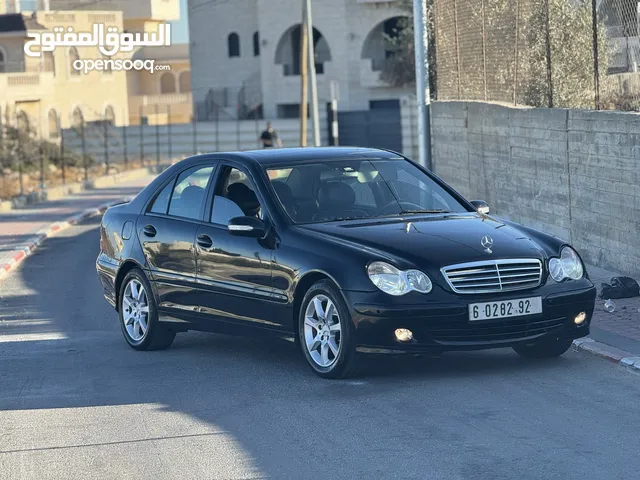 مرسيدس C180